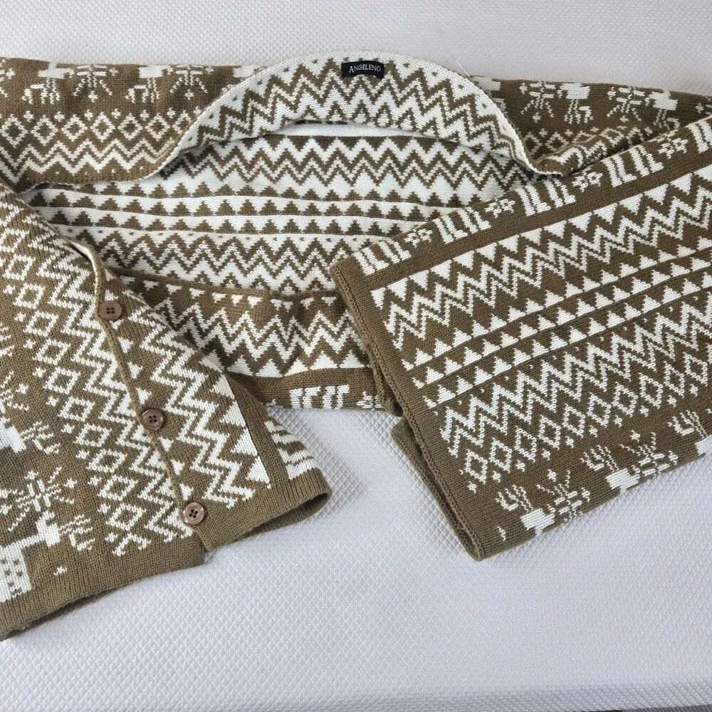 Angeleno Reindeer Pattern Knit Sweater Wrap Shawl Button Arms Fair Isle